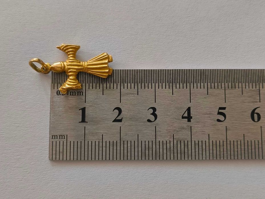 ***18К ЗЛАТНА ВИСУЛКА*** Златна висулка 18К 1,29 грама !