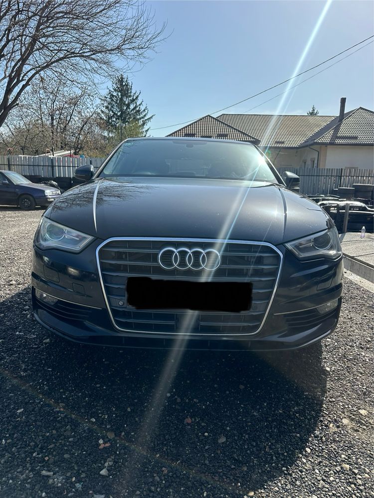 Dezmembrez Audi A3 8V 2.0 TDI CRL / CRLB, Berlina