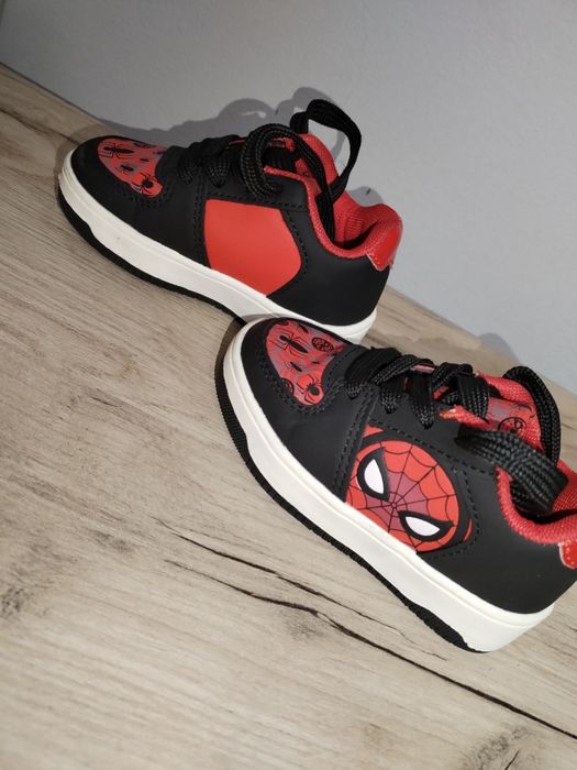 Adidași băiețel  22