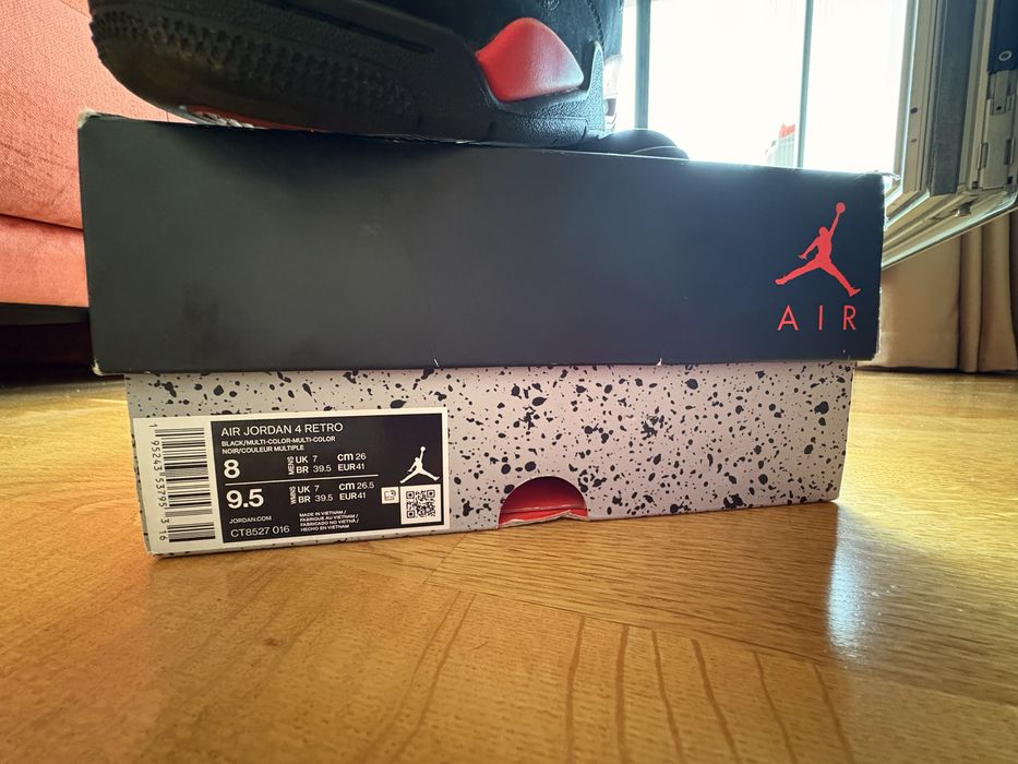 Original Nike  Air Jordan 4 Red Thunder 41