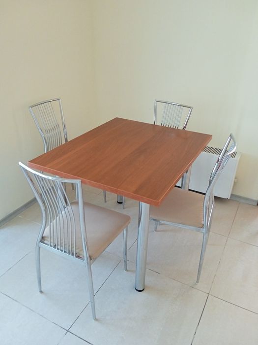 Шкафы разные новые, кровати  , стол и стулья