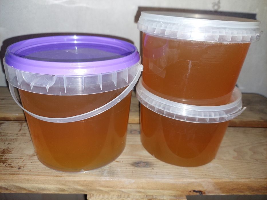 Натуральный мёд очень вкусный