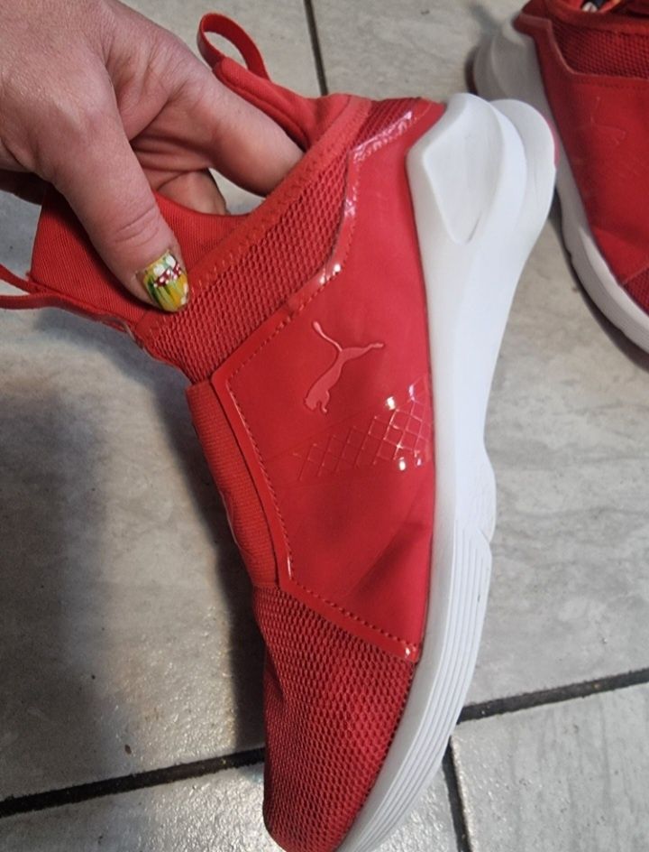 Puma червени кецове 39номер