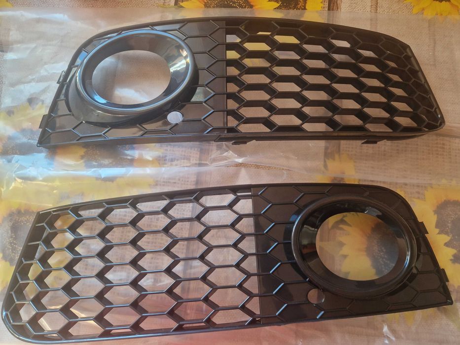 Set Grila grile proiector RS LOOK tip fagure Audi A4 B8 2007-2011