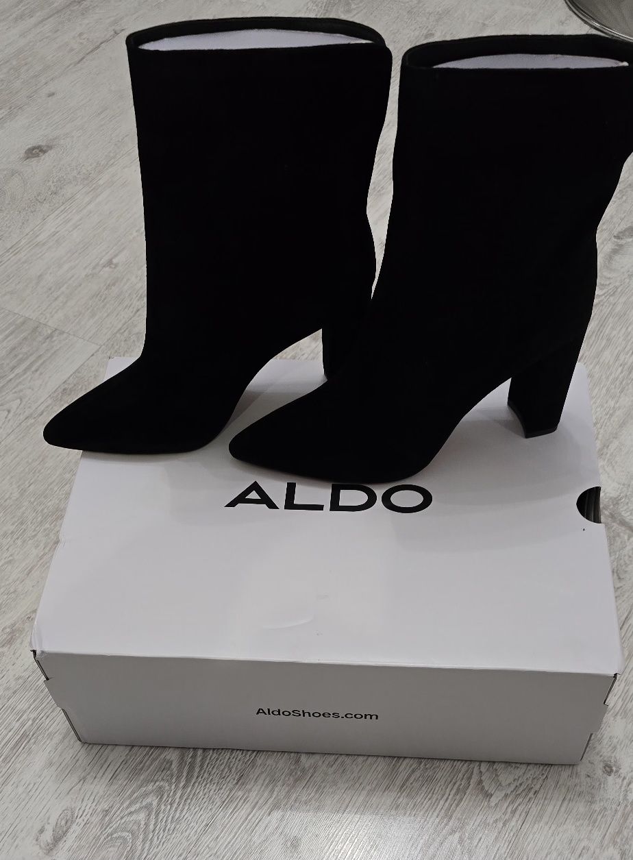 Дамски боти ALDO естествен велур