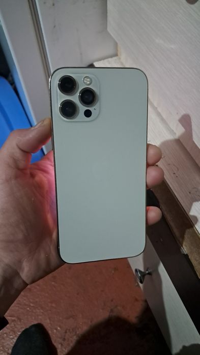 Айфон 12 про макс