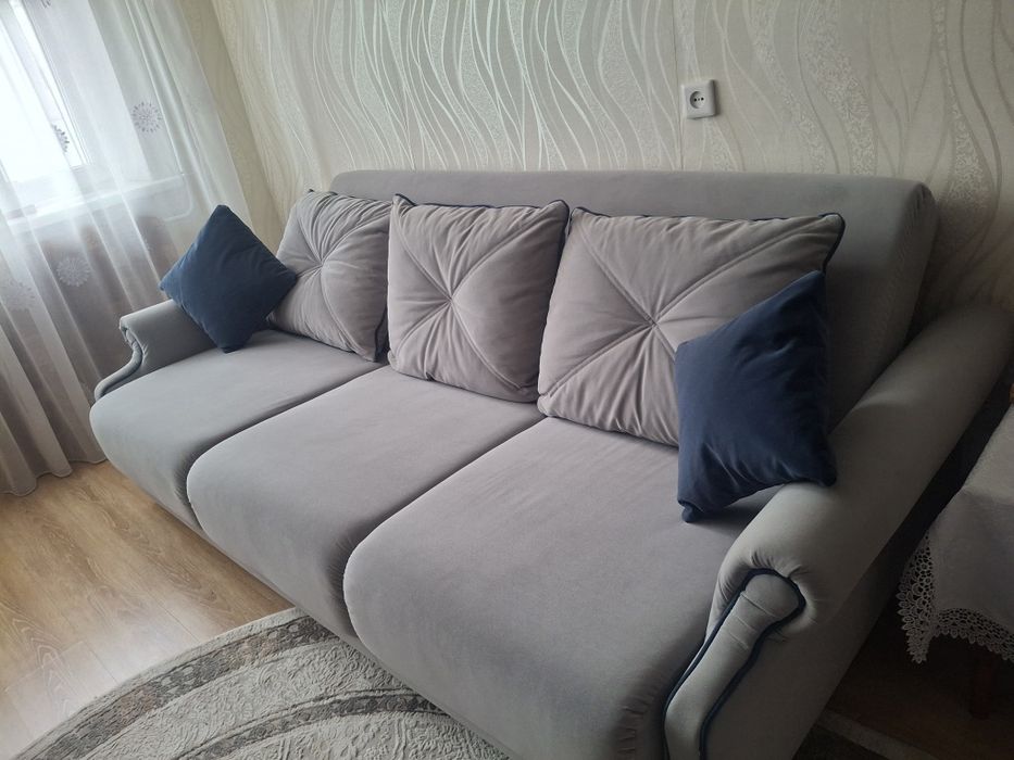 Продам диван-книжка