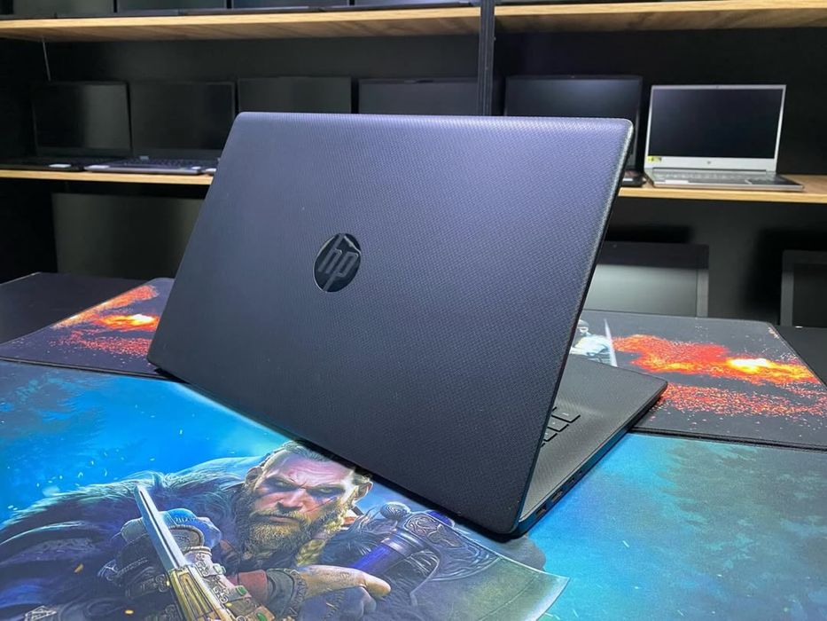 HP Laptop 17 дюймовый IPS AMD Ryzen 5-5500U! 8GB! SSD 512GB! AMDRadeon