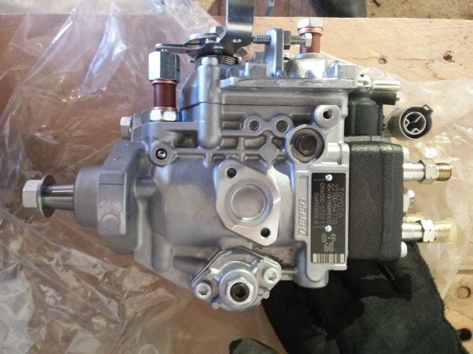 Топливный насос новая