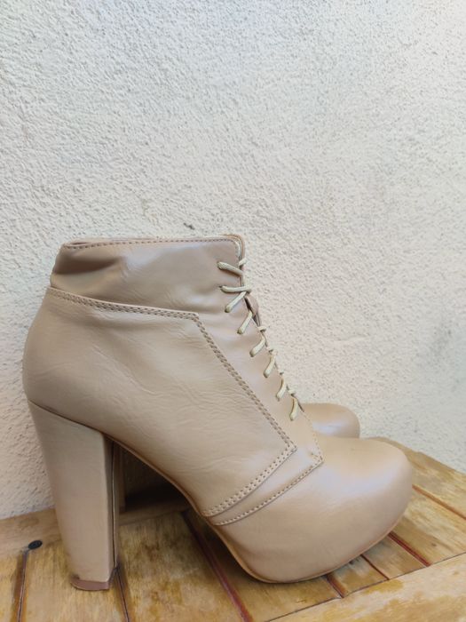 Botine elegante crem