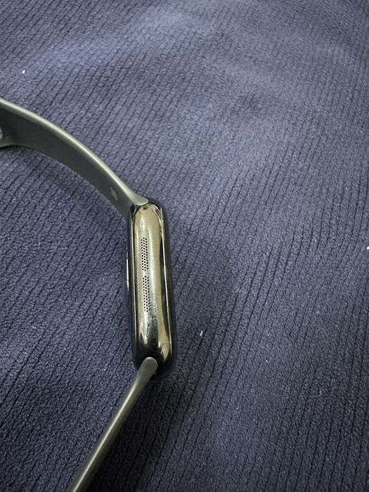 Apple watch 10 42mm Original sotiladi