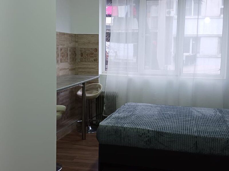 Basarabia, Metrou Piața Muncii, Diham, Proprietar,  N. Grigorescu
