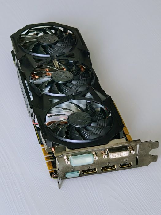 Placa video GIGABYTE GeForce GTX 970 G1 GAMING 4GB DDR5 256 bit PCI-E3