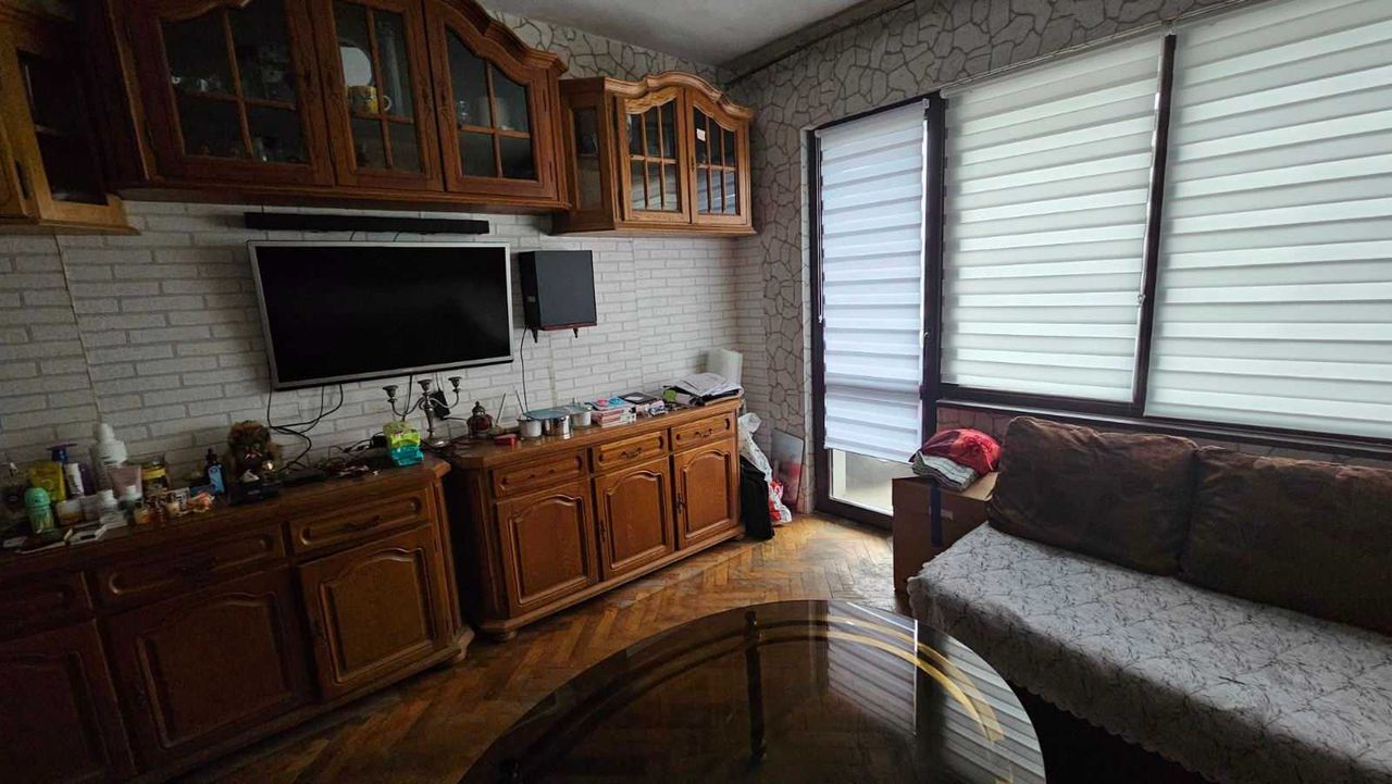 Продава се Двустаен апартамент в Монтана, Махала Барселона - 64 кв.м за 1275 €/кв.м - Снимка #7