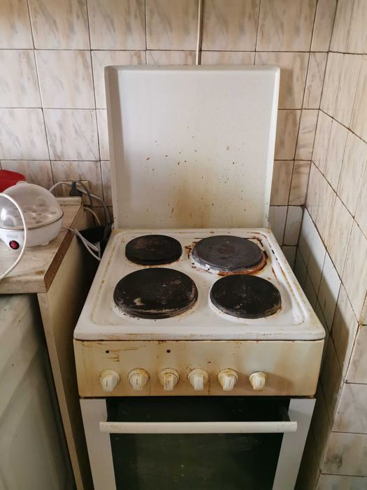 Подарявам готварска печка