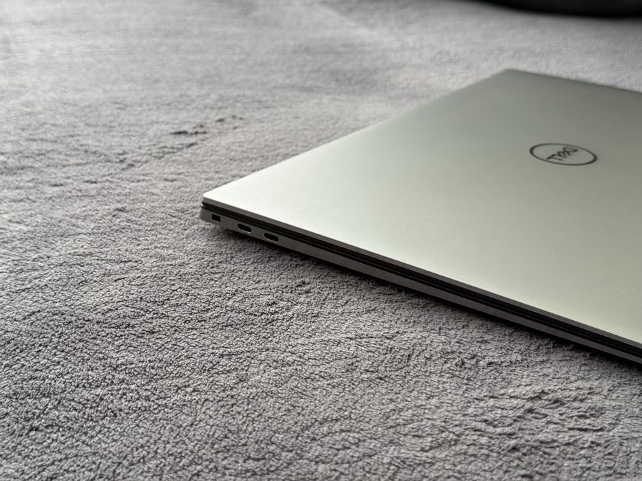 15.6’FHD+IPS 500nits/i7-10750H/Dell Precision 5550/16GB/512GB/Quadro