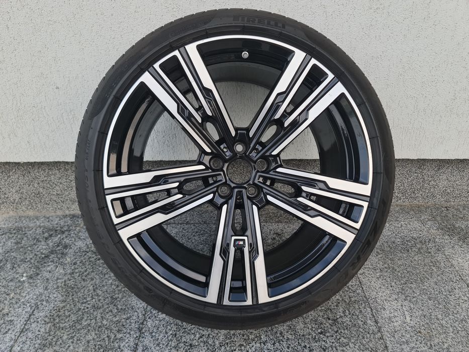 Janta spate 21 BMW 7 G70 i7 X3 G45 M908 5A19DF1 Pirelli 285 35 21
