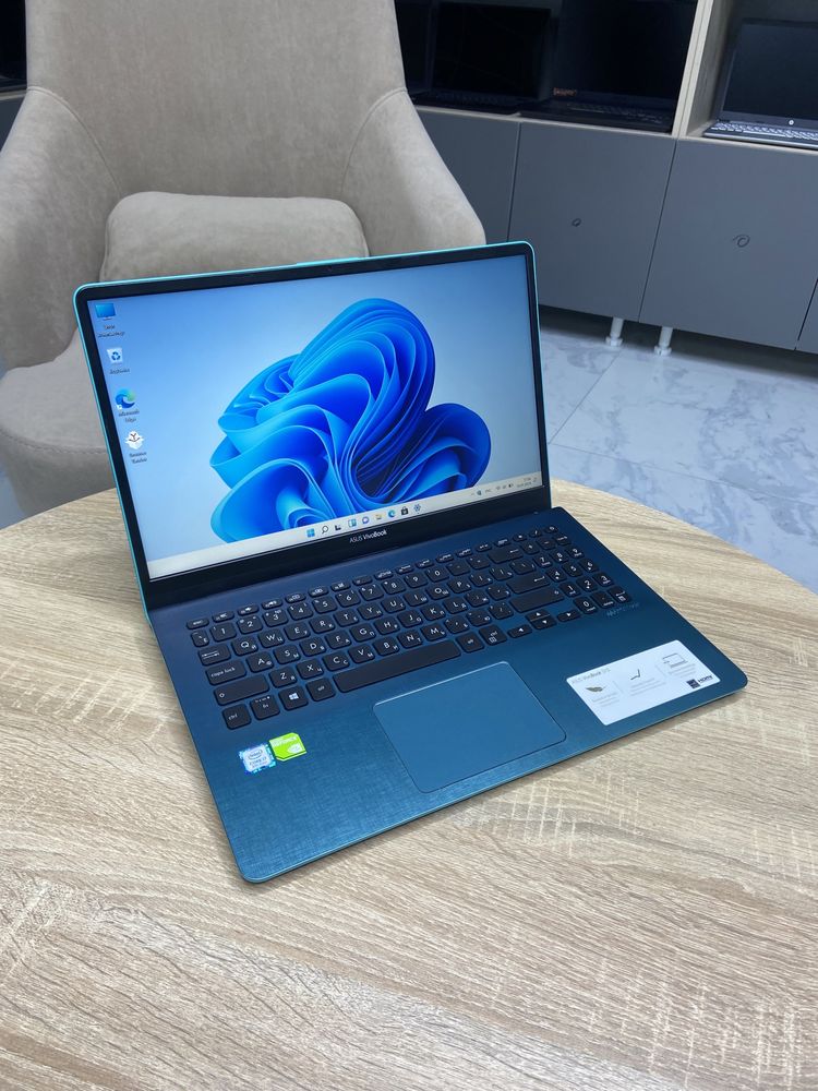 Ноутбук универсальный VivoBook | Core i7-8565U | 8GB | MX150 | 512GB