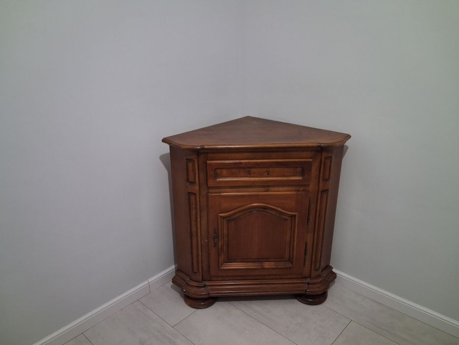 Comoda TV din lemn masiv