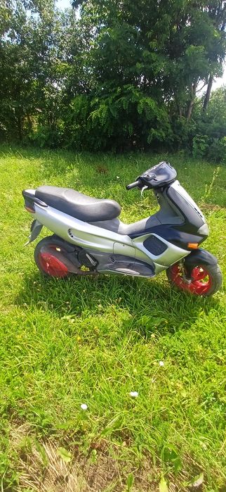 Vand scuter gilera runner