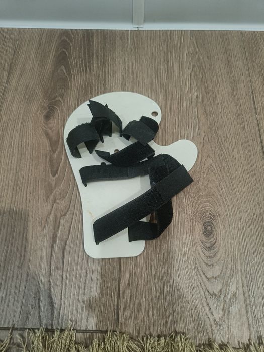 Ортез, фиксатор для пальцев, наколенник