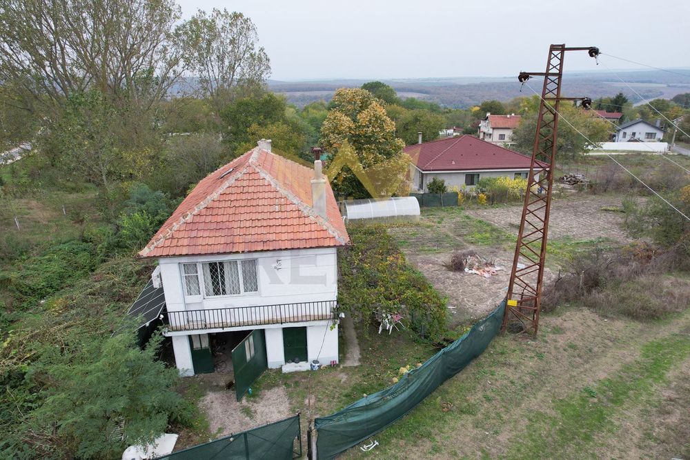 Къща в Варна, област-с.Китка площ 1100 цена 103000