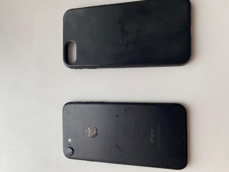 Продам айфон 7 черный