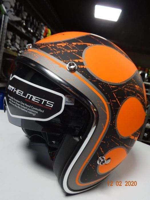 каска Mt helmets отворена каска ретро тъмни очила рокер  мото