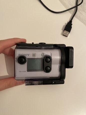 Продам экшн камеру Sony fdr 3000x