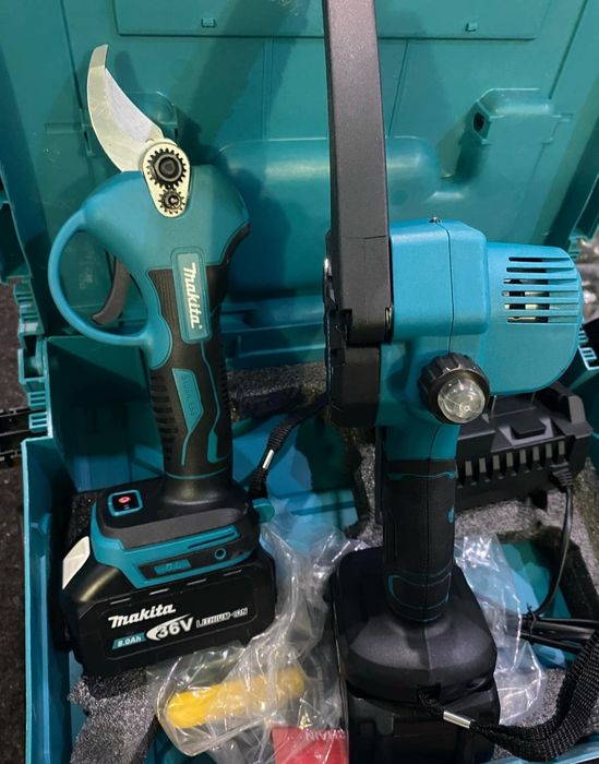 Мини резачка с две ножици