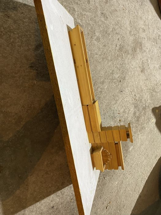 Стари настолни игри, чешма от дърво