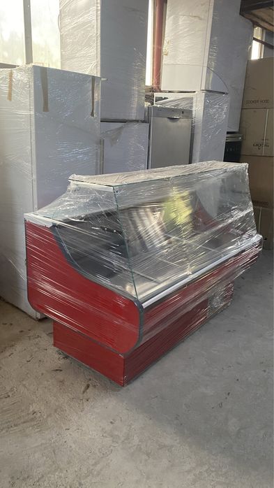 Vitrina frigorifica orizontala pentru mezeluri