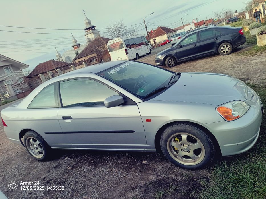 Vand Honda civic em2