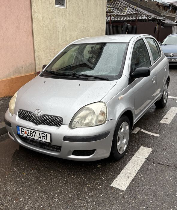 vand toyota yaris 2003