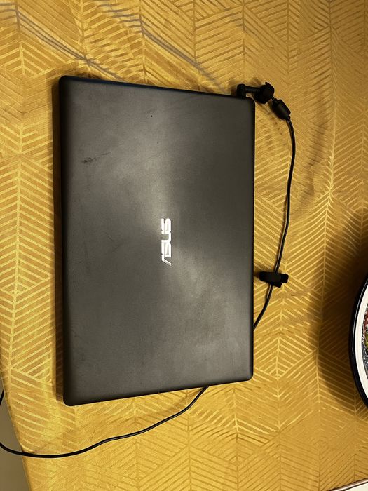 Лаптоп ASUS X550C Notebook PC 15.6