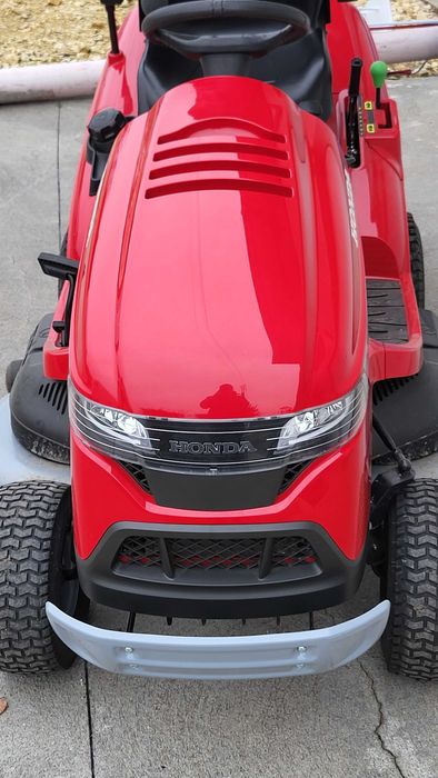 Градински трактор косачка HONDA - HF2625K1 HMEH