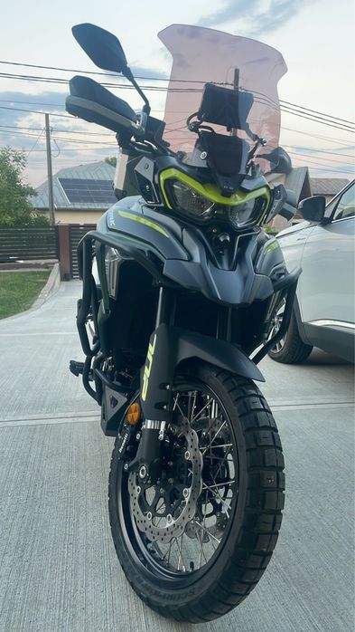 Vand Benelli TRK 702x
