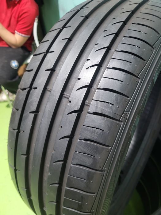 4 бр летни Гуми 215/50/18 Falken