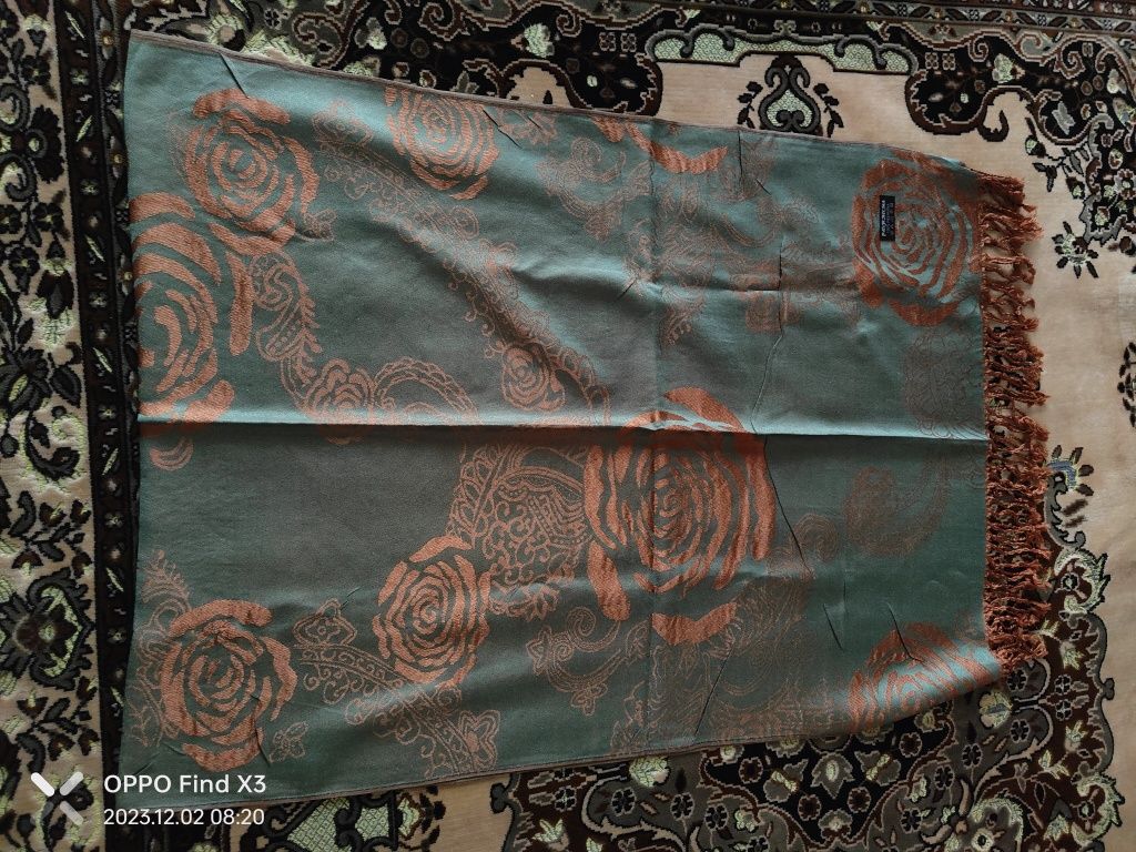 Большой шарф Платок Привезен с Египта