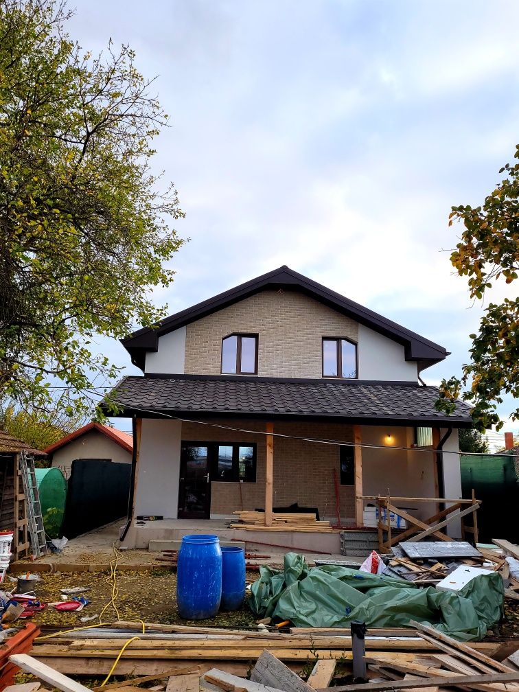 Echipa meseriasi construcții