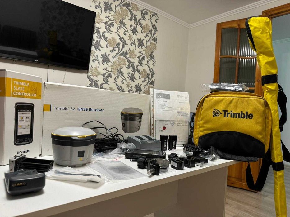 GNSS Trimble R2 + контроллер Slate в полном комплекте