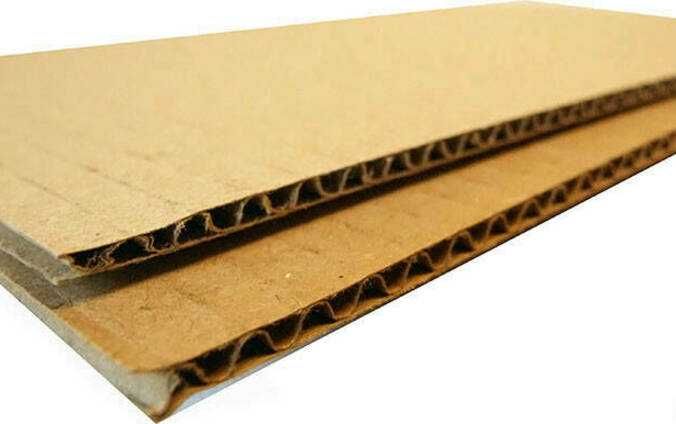 Картонные листы, картонный  уголок.