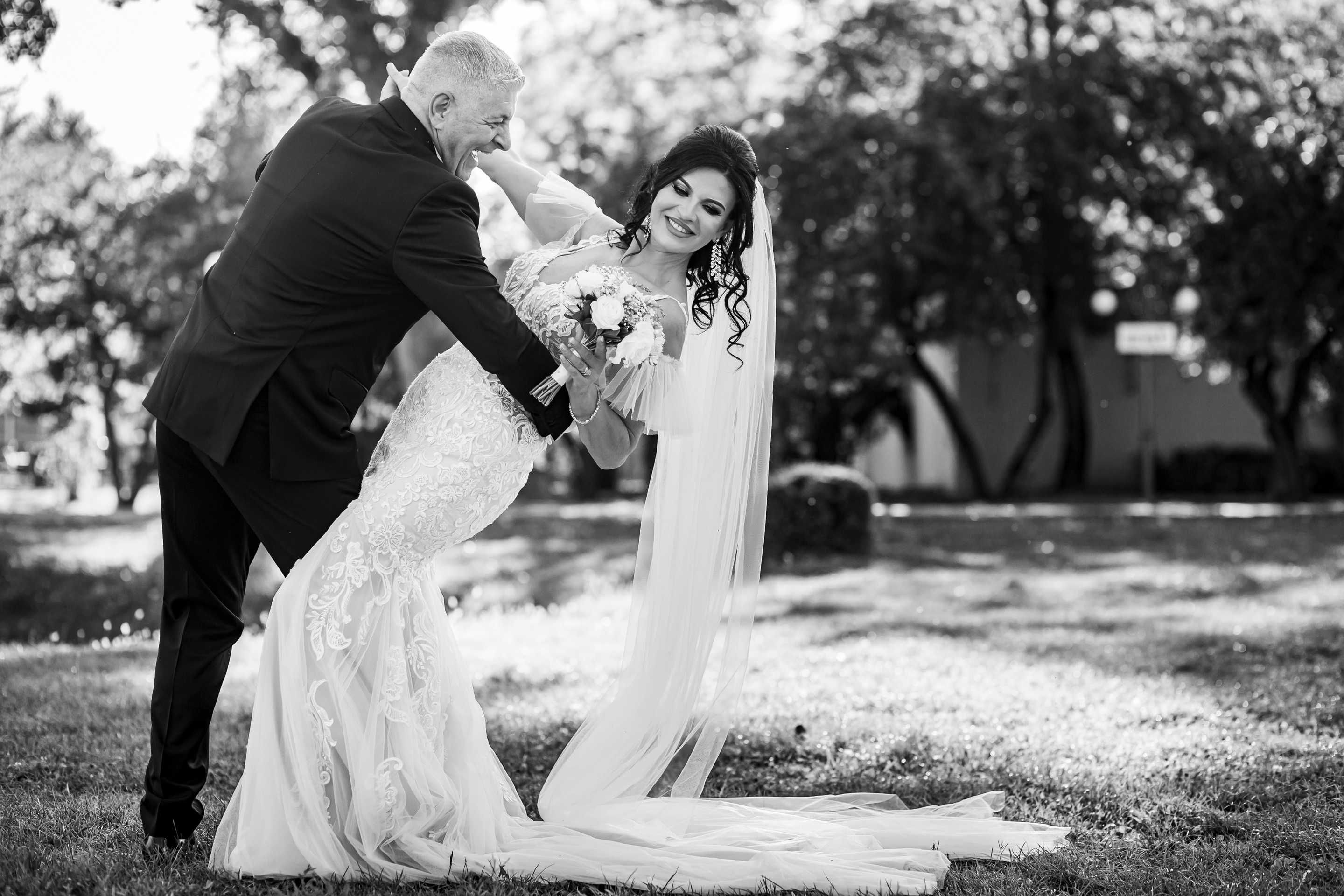 Fotograf,Foto-Video, Nunta , Botez si alte evenimente