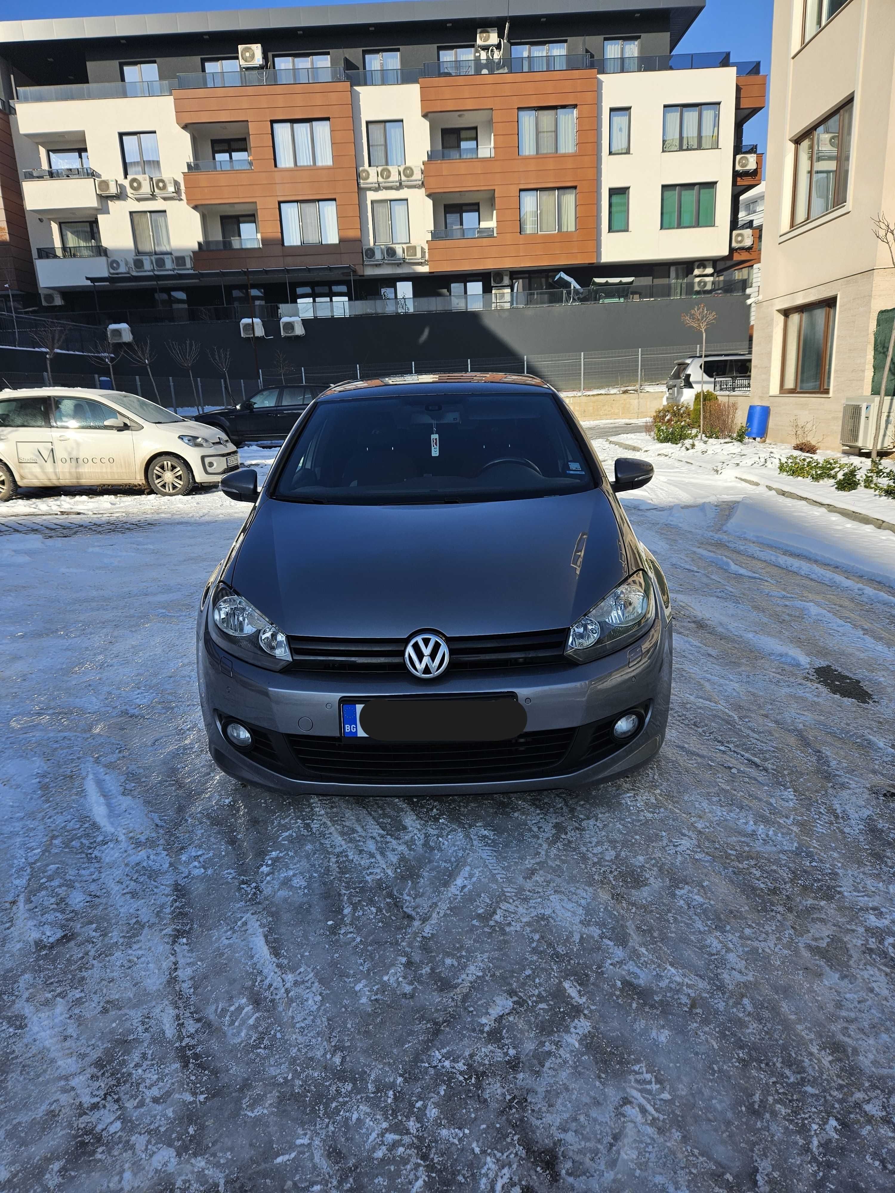 Оборудвани оригинални фарове за VW Golf 6