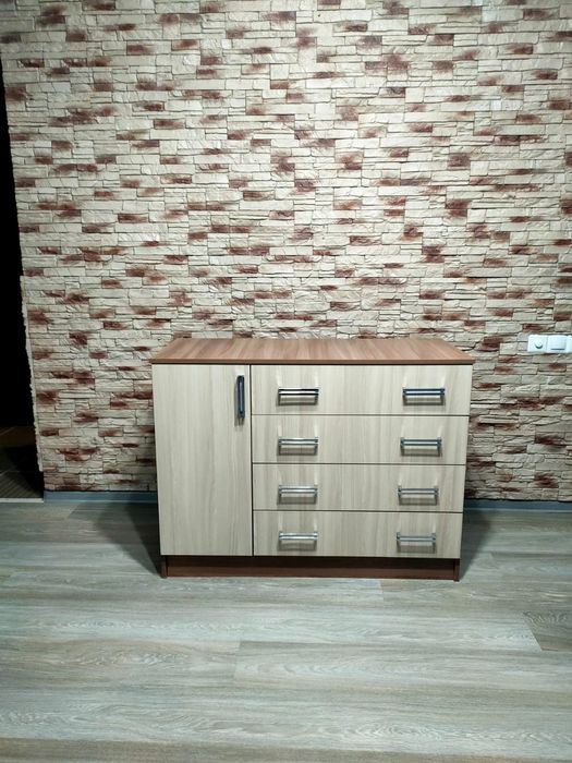 Продам шкаф  и комод