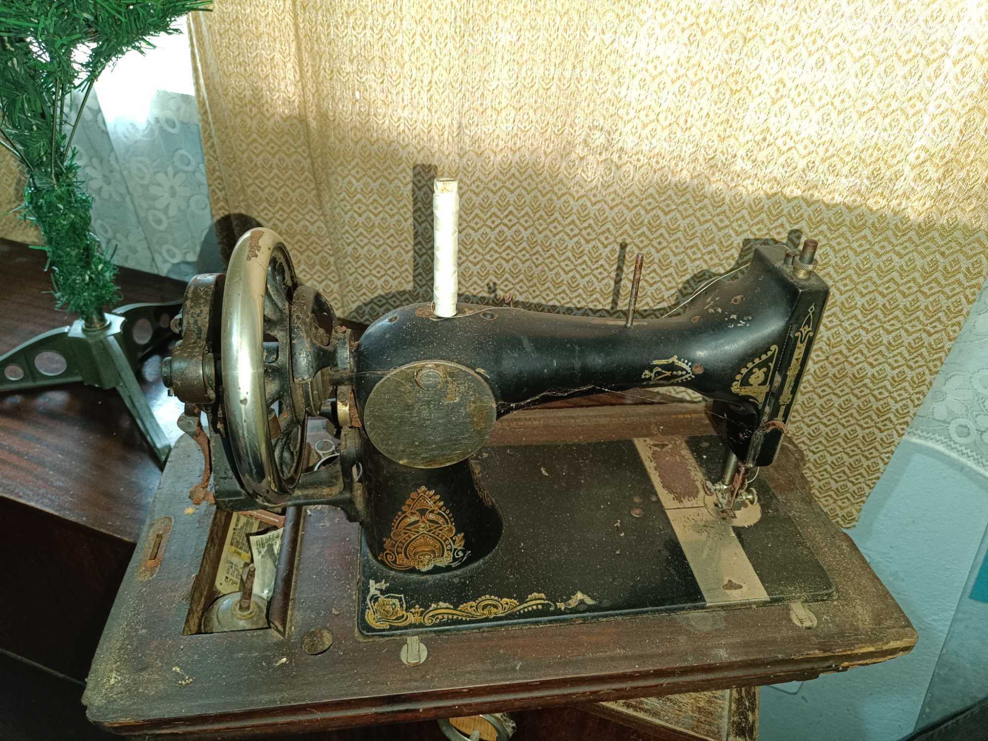 Стара шевна машина