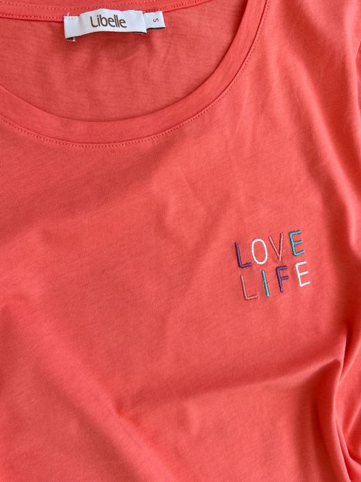 Benetton светли джинси с висока талия 28/29 номер  и коралова тениска