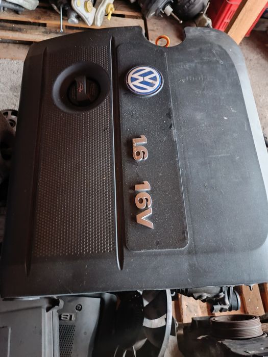 Двигател за Фолксваген 1.6 16V 2002г.