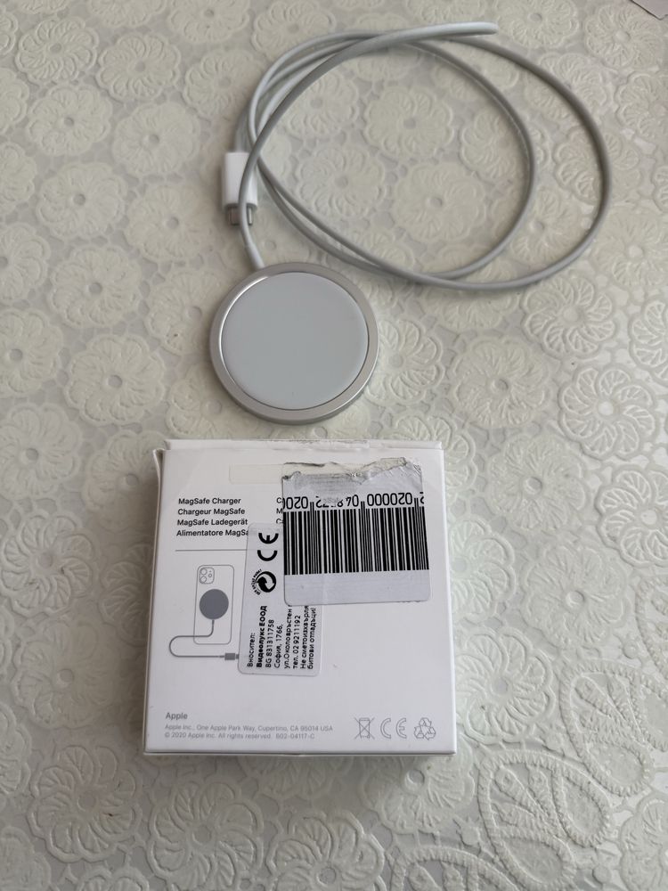 Iphone 16 pro Apple case, magsafe
