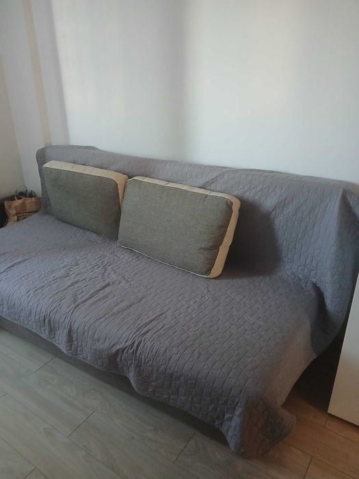 2 canapele la pret excelent